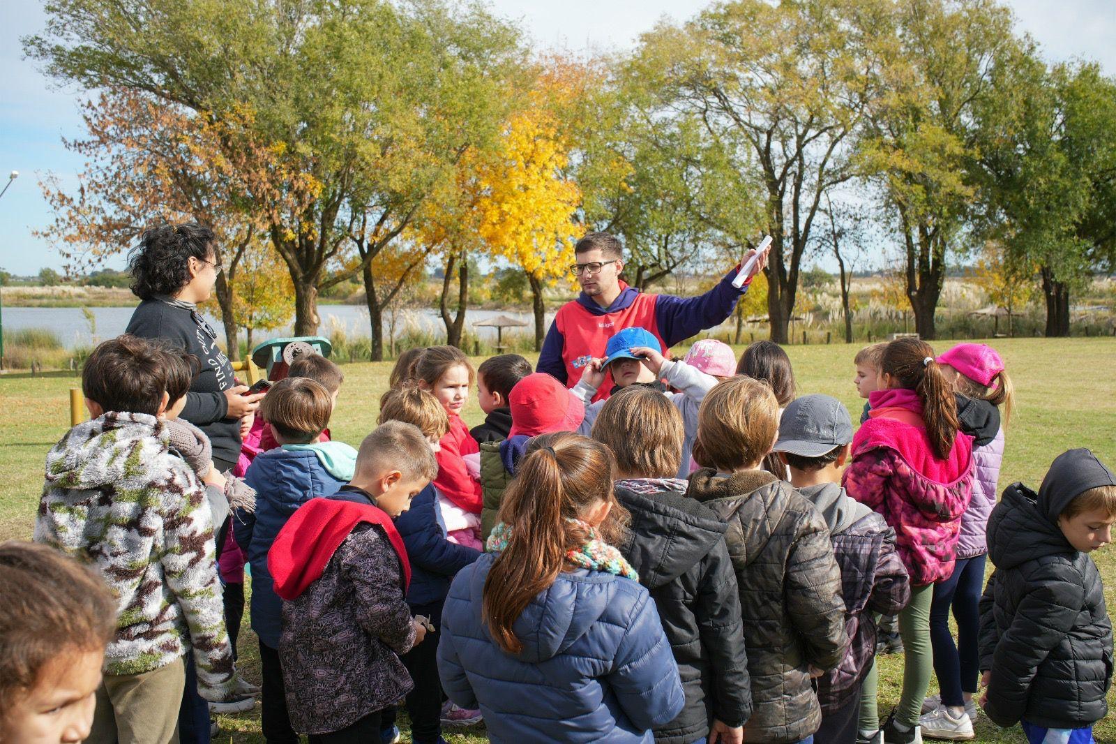 MÁS DE 50 ESTUDIANTES DEL COLEGIO SANTA INÉS VISITARON LA PLANTA CAMPAMENTIL EN LA RESERVA