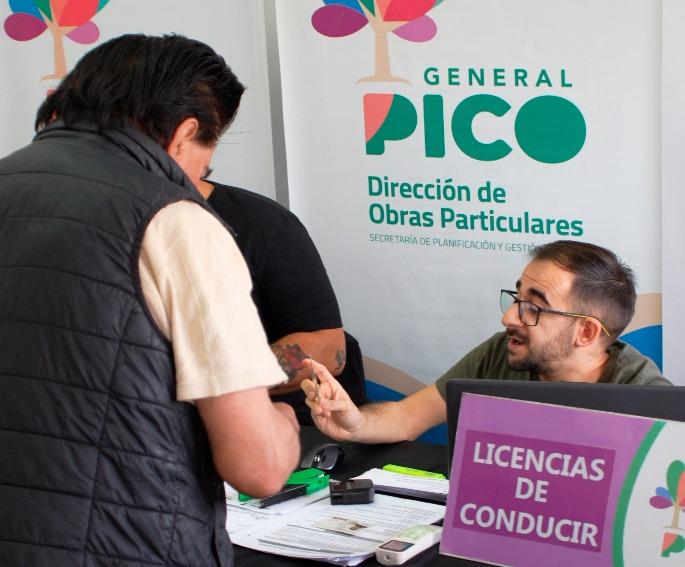 CON UNA GRAN CONCURRENCIA DESARROLLARON EL ESTADO CON VOS EN BARRIO RUCCI